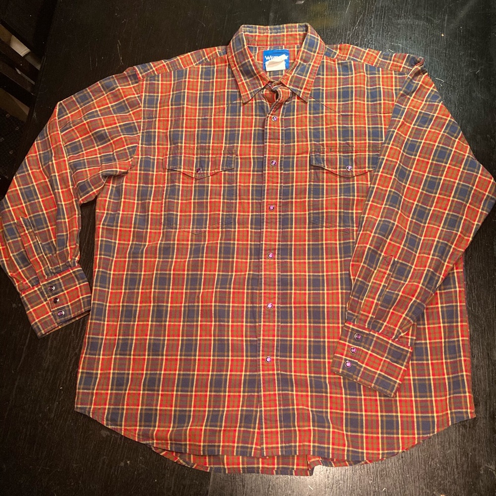 XL Wrangler Long Sleeve Button Down